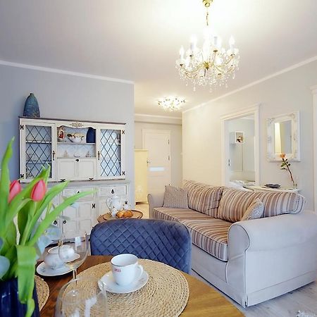 Miodowy Dom Exspanse Apartament 2 Lub 3 Pokoje Z Tarasem I Parkingiem Kolobřeh Exteriér fotografie