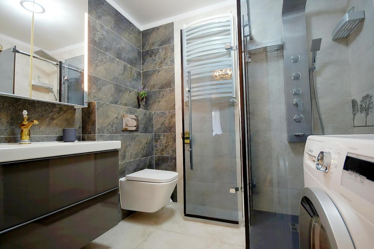 Miodowy Dom Exspanse Apartament 2 Lub 3 Pokoje Z Tarasem I Parkingiem Kolobřeh Exteriér fotografie