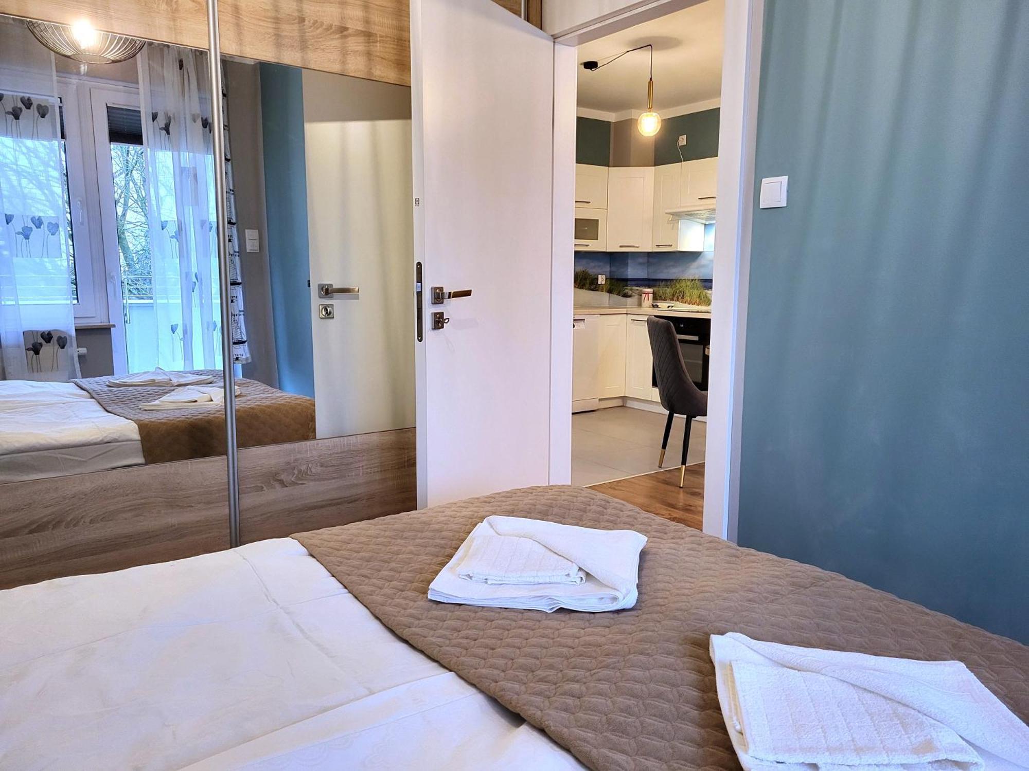 Miodowy Dom Exspanse Apartament 2 Lub 3 Pokoje Z Tarasem I Parkingiem Kolobřeh Exteriér fotografie