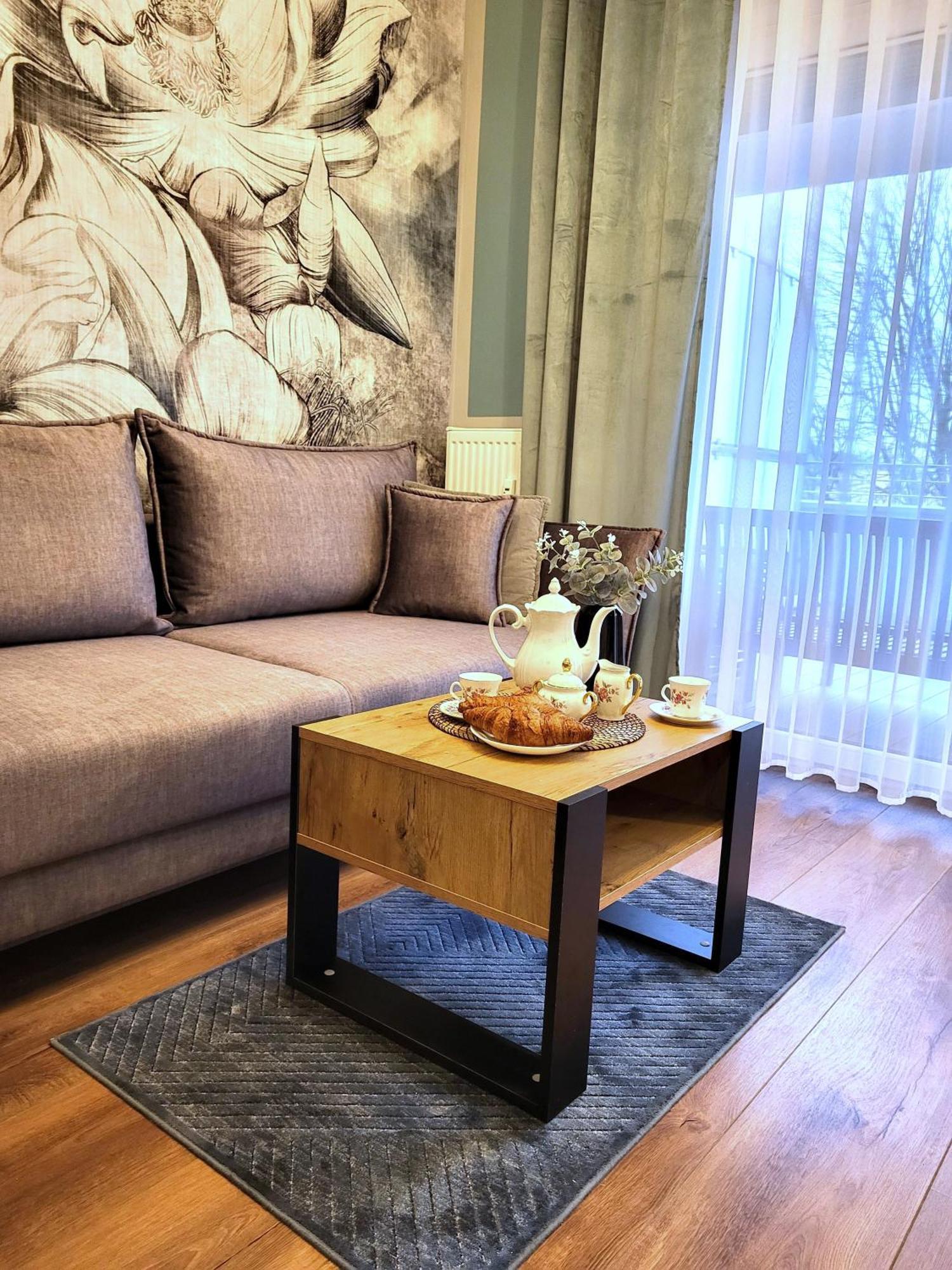 Miodowy Dom Exspanse Apartament 2 Lub 3 Pokoje Z Tarasem I Parkingiem Kolobřeh Exteriér fotografie