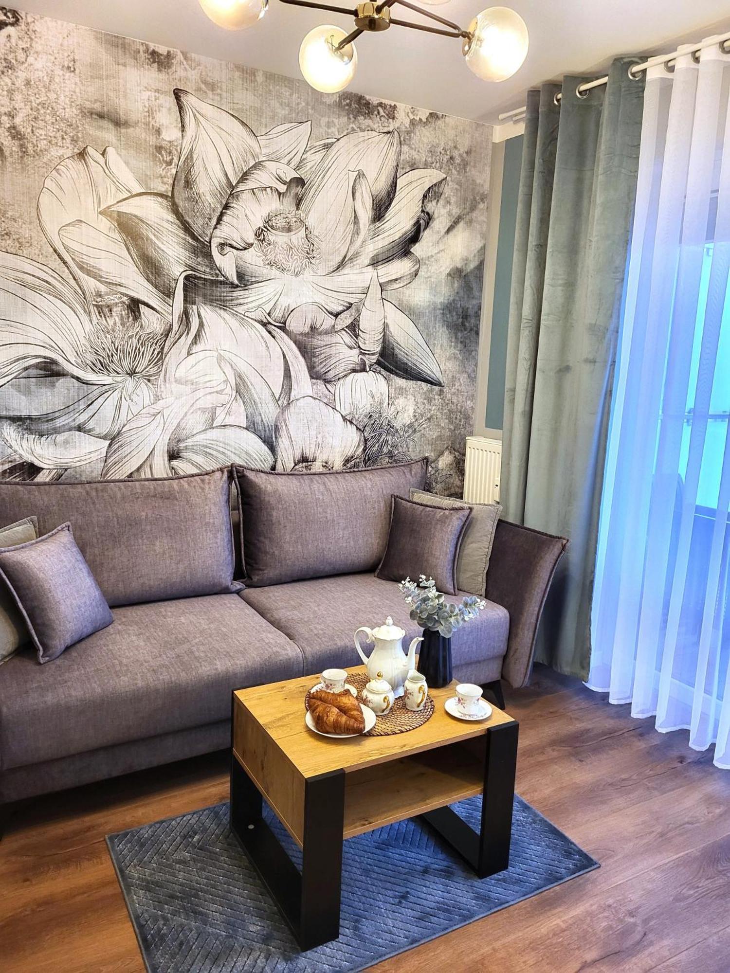 Miodowy Dom Exspanse Apartament 2 Lub 3 Pokoje Z Tarasem I Parkingiem Kolobřeh Exteriér fotografie