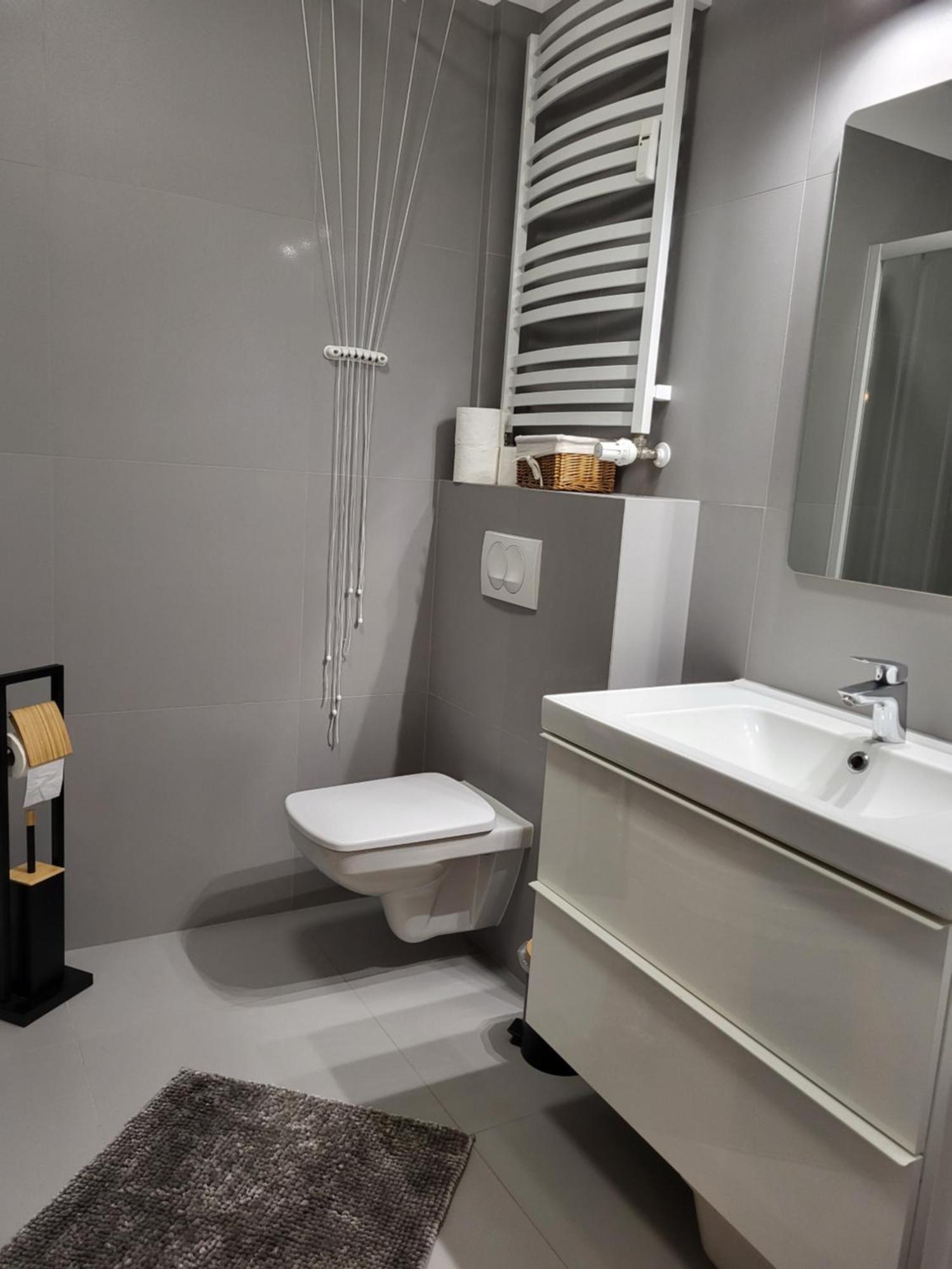 Miodowy Dom Exspanse Apartament 2 Lub 3 Pokoje Z Tarasem I Parkingiem Kolobřeh Exteriér fotografie